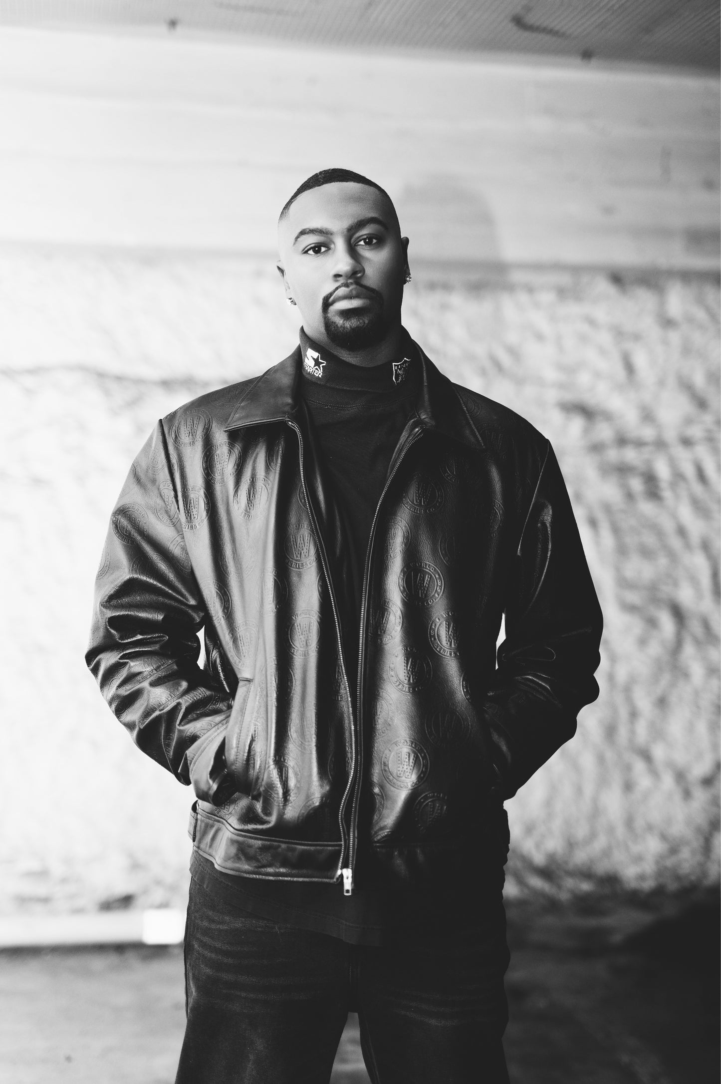 CLASSIC LOGO LEATHER JACKET (BLACK)